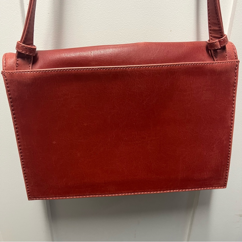 Matt&Nat burnt orange vegan leather cross body purse - Picture 3 of 12
